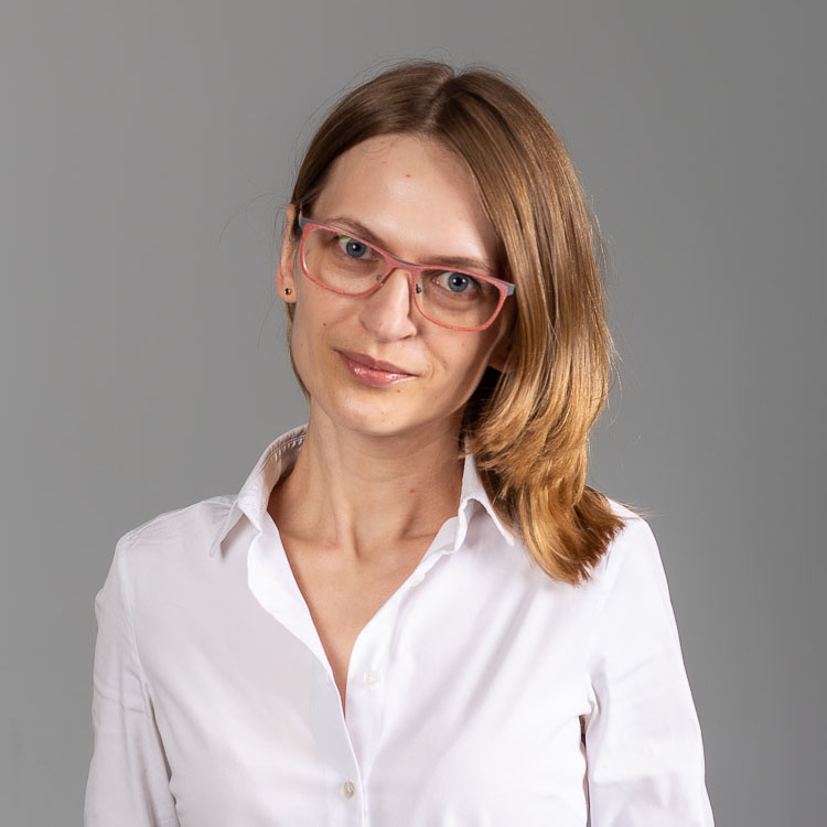 dr hab. n. med. i n. o zdr. Iwona Boniecka
