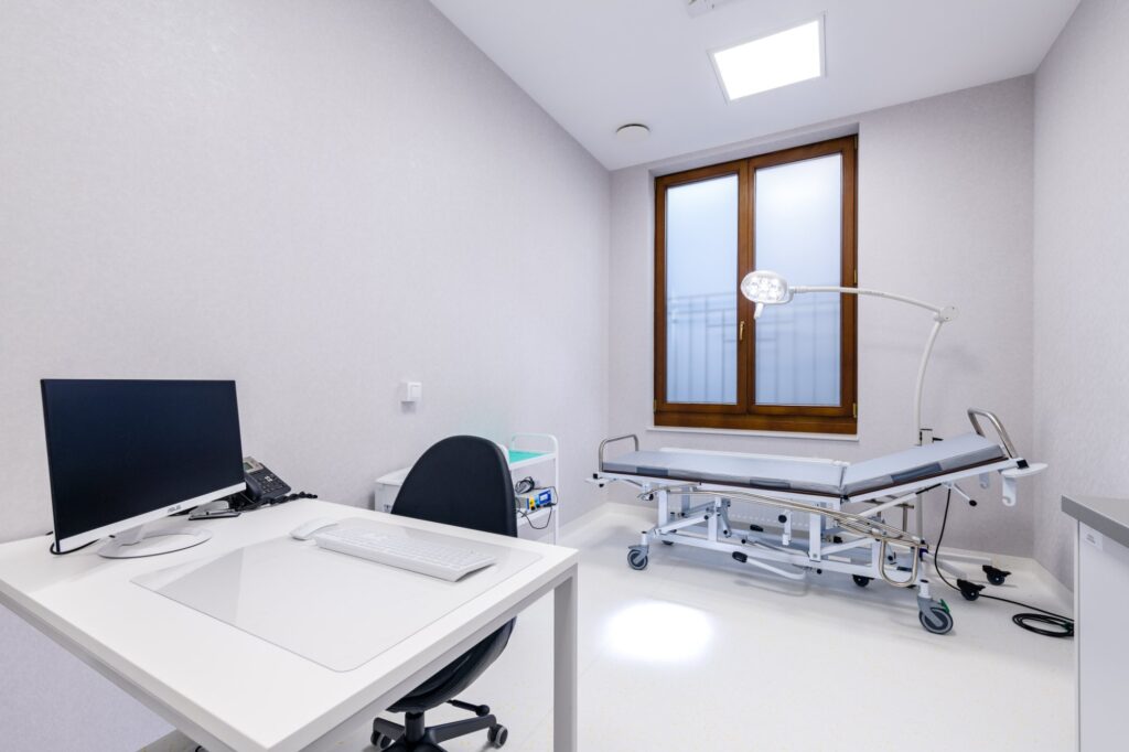 Gabinet zabiegowy chirurgii w Przychodni Bodyclinic